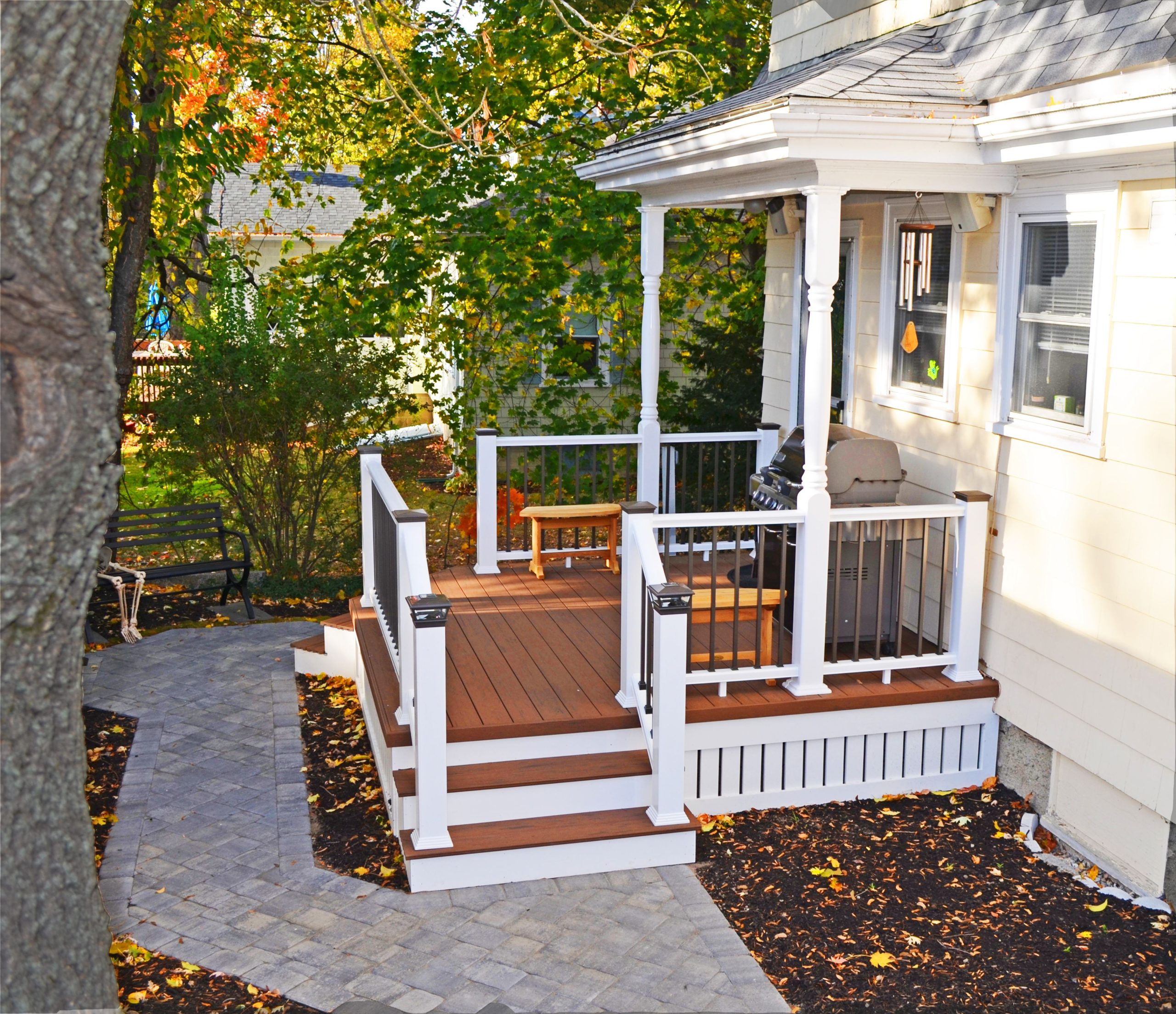 Compact Deck & Patio Build – Smart Design Meets Daily Function